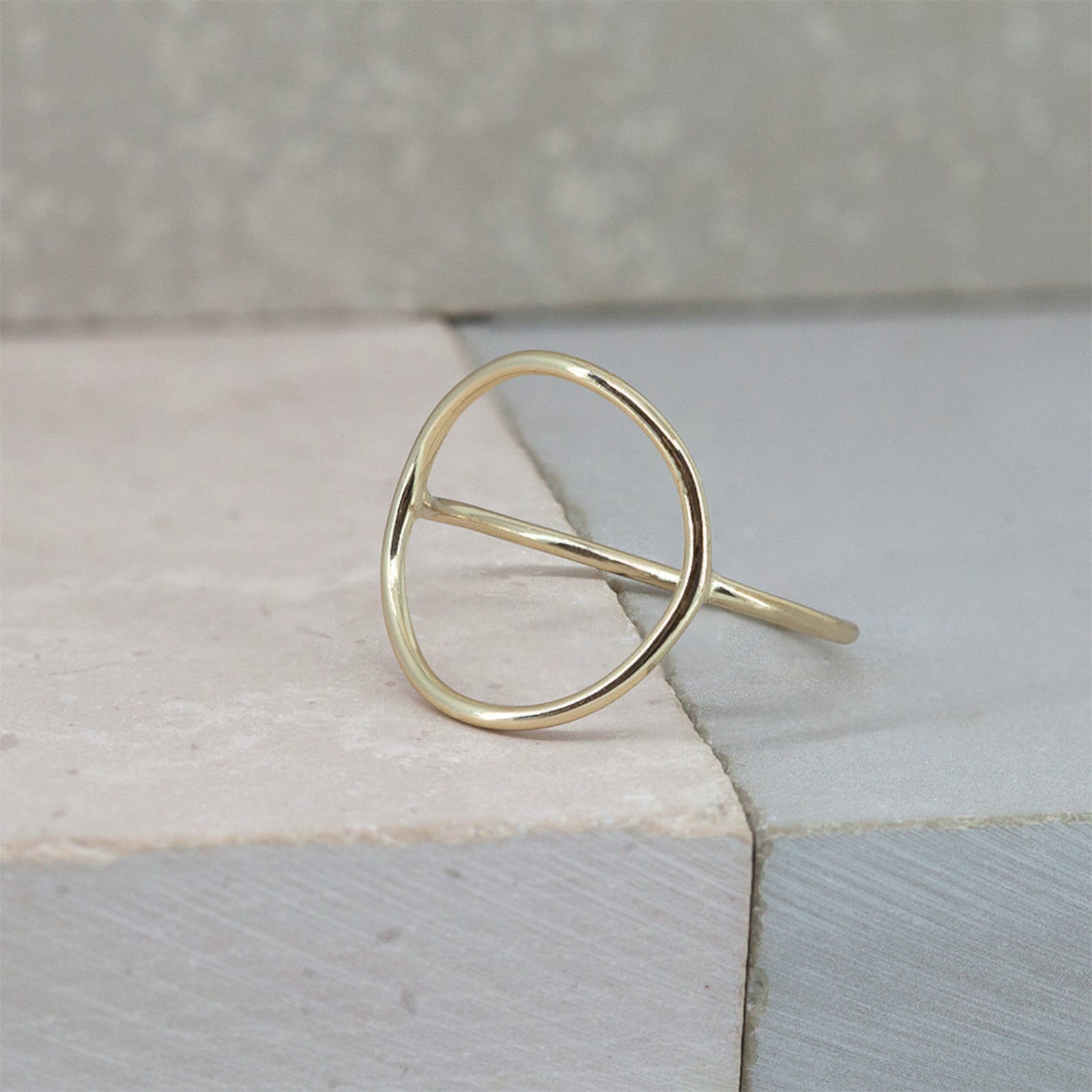 Open circle ring, simple O ring, karma ring, oval ring, dainty thin gold ring, delicate round ring, big circle ring, minimal geometric ring