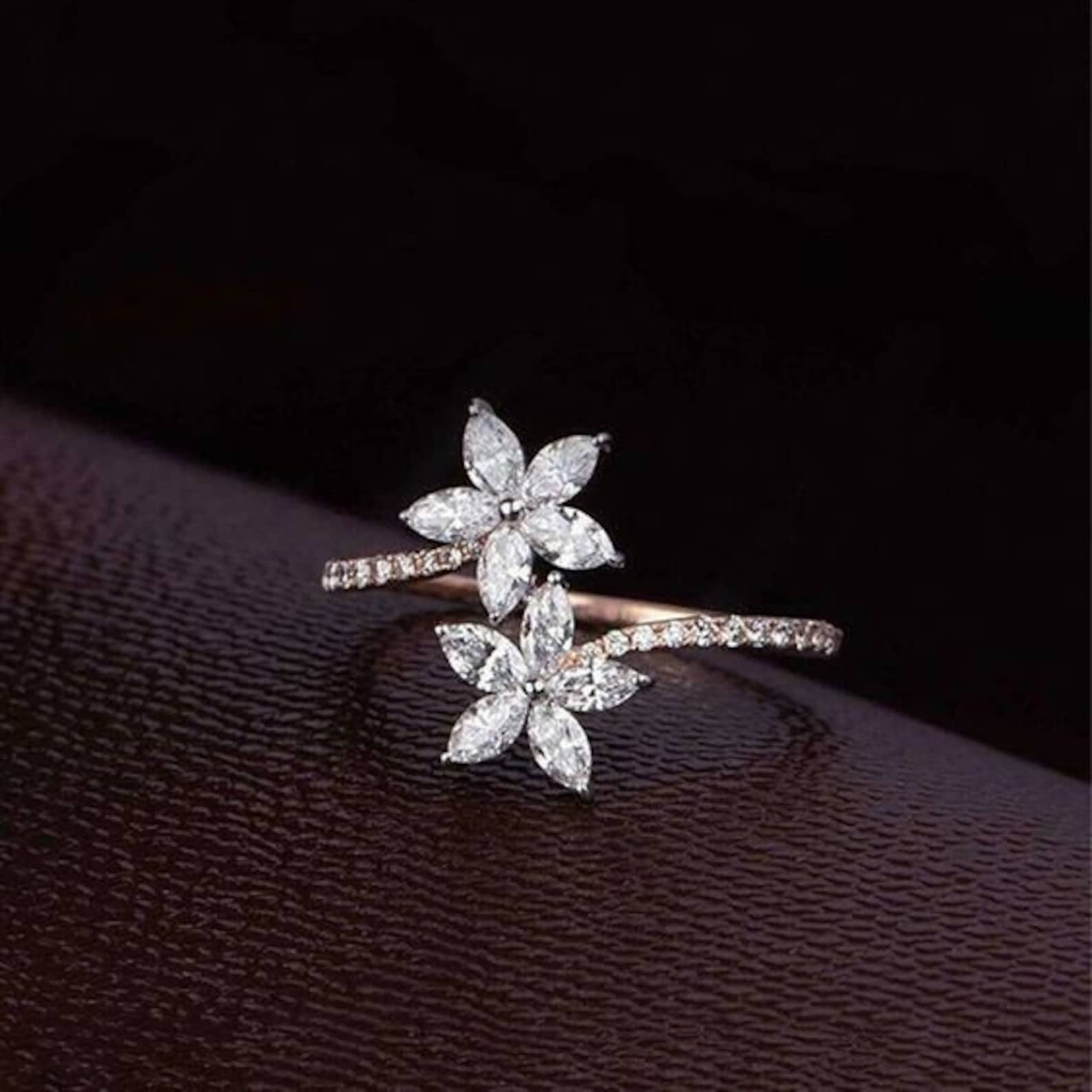 White Flower Engagement Ring, Promise Ring, Marquise Shape CZ Stone Ring, Lab Diamond Jewellery, Anniversary gift,